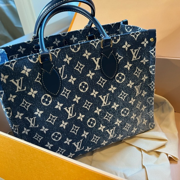 Sold ❌ New▪️Louis Vuitton Denim Onthego MM - Picture 3 of 15